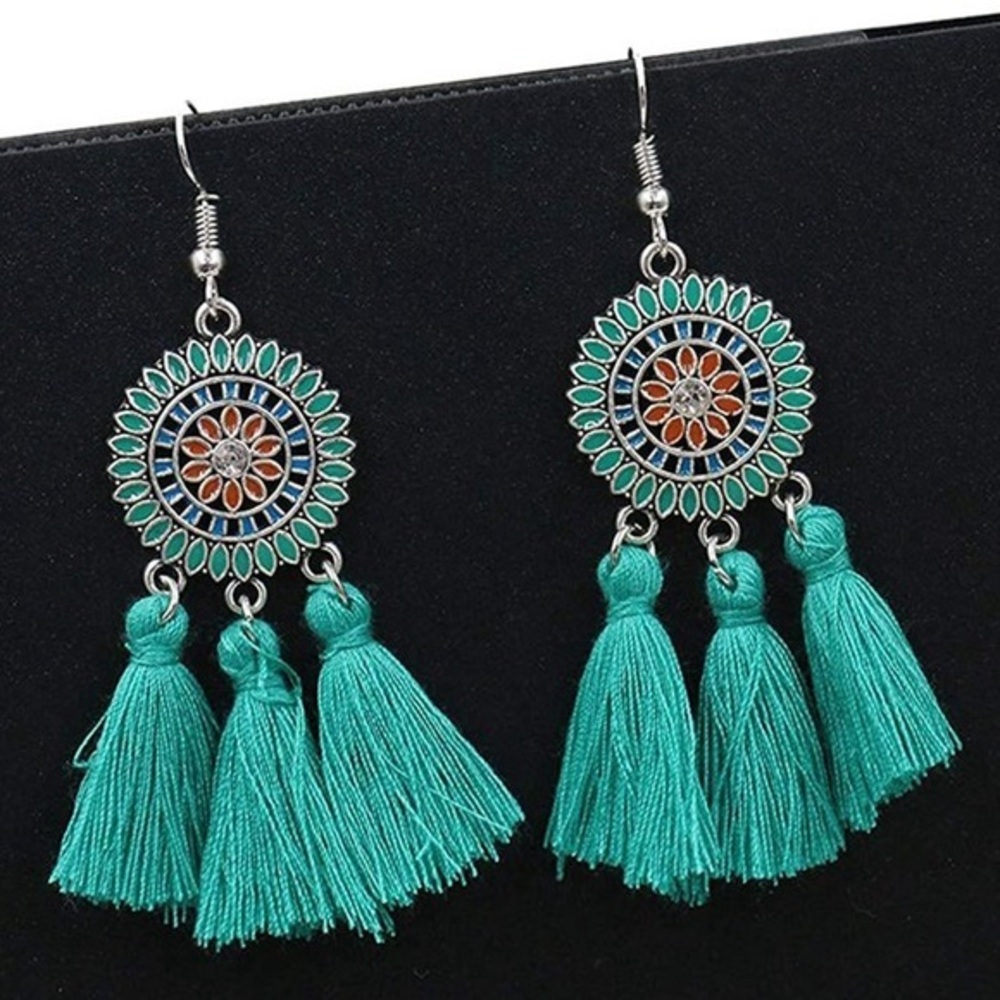NIB Turquoise Dreamcatcher Tassel Earrings